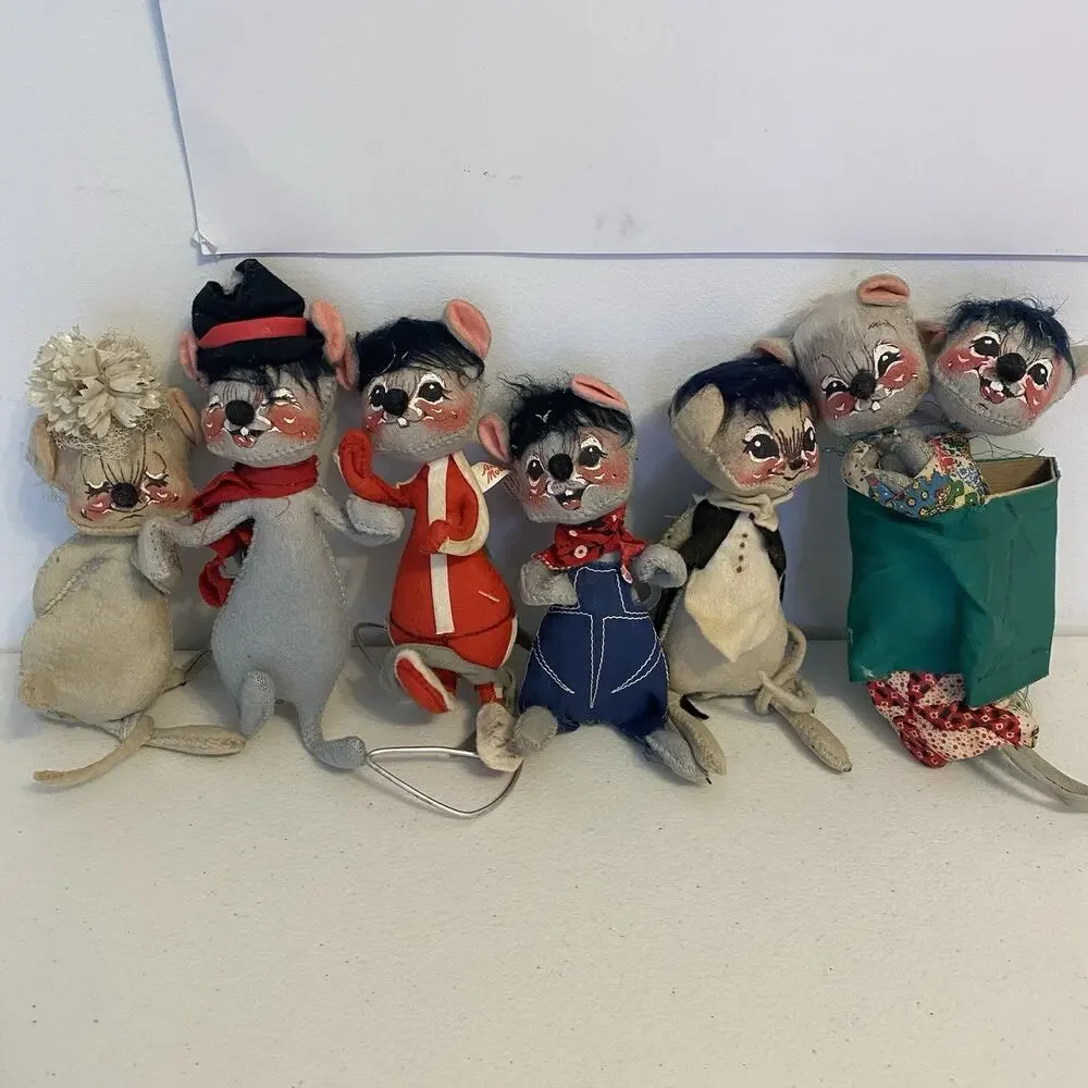 VTG 1965-70s Annalee Lot 6 Mice Bendable Dolls FIgures Handmade USA Collectible